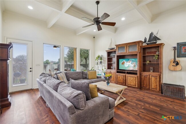 Building Photo - 2622 Fairwood Dr