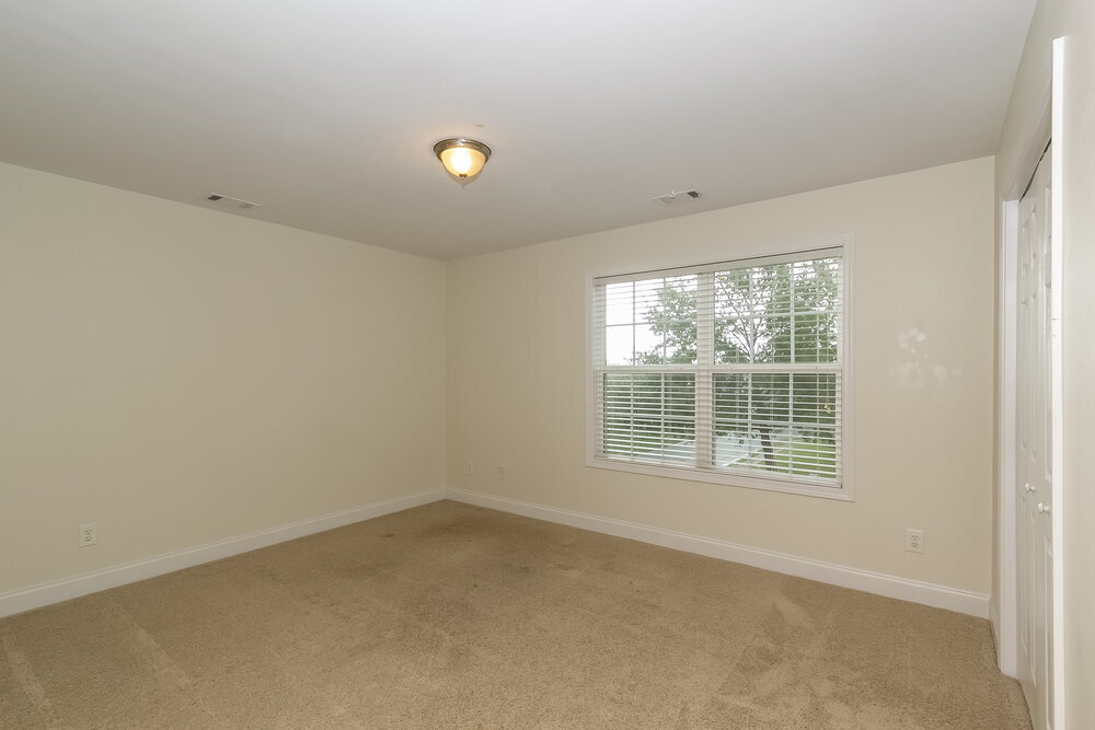 Building Photo - 122 The Blvd