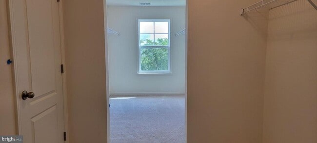 Building Photo - 9431 Alloway Dr