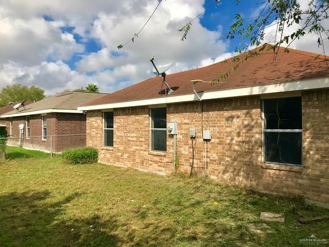 Building Photo - 3921 Zinnia Ave