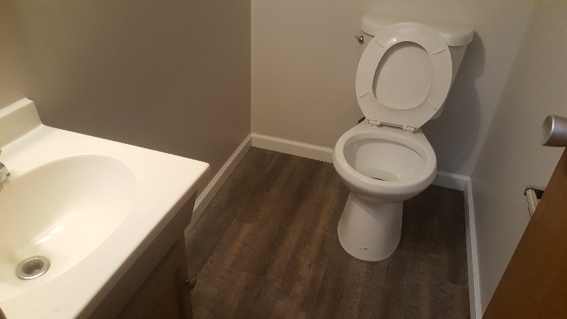 Building Photo - 858 Woodgate Dr