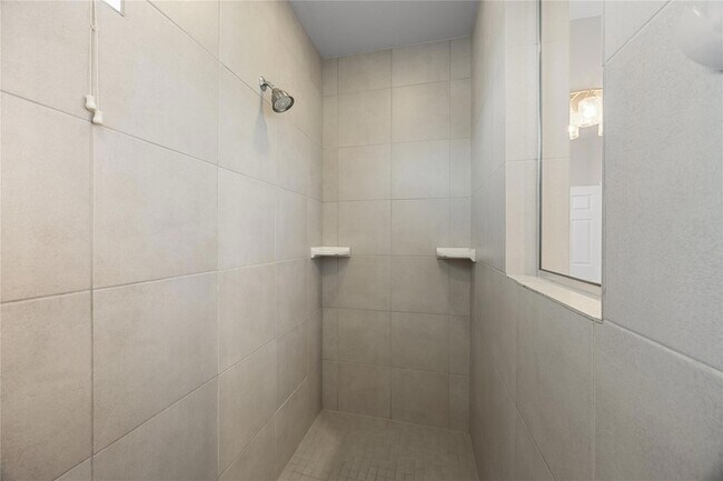 Building Photo - 7102 Cut Plains Trail