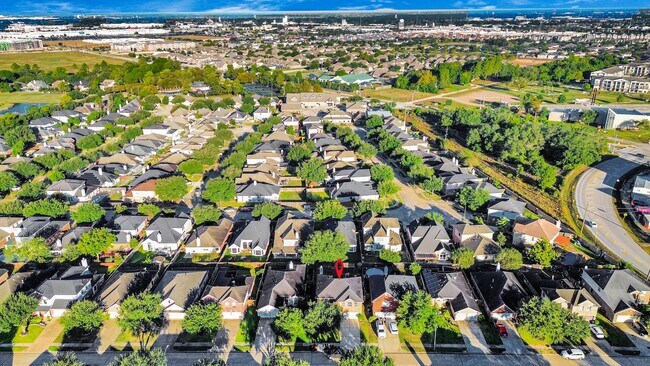 Building Photo - 822 Glen Abbey Dr