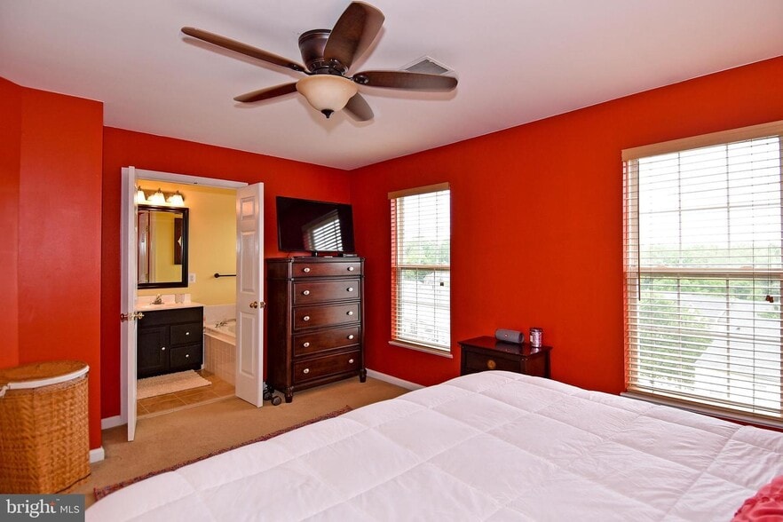 MBR - 16739 Sweeney Ln