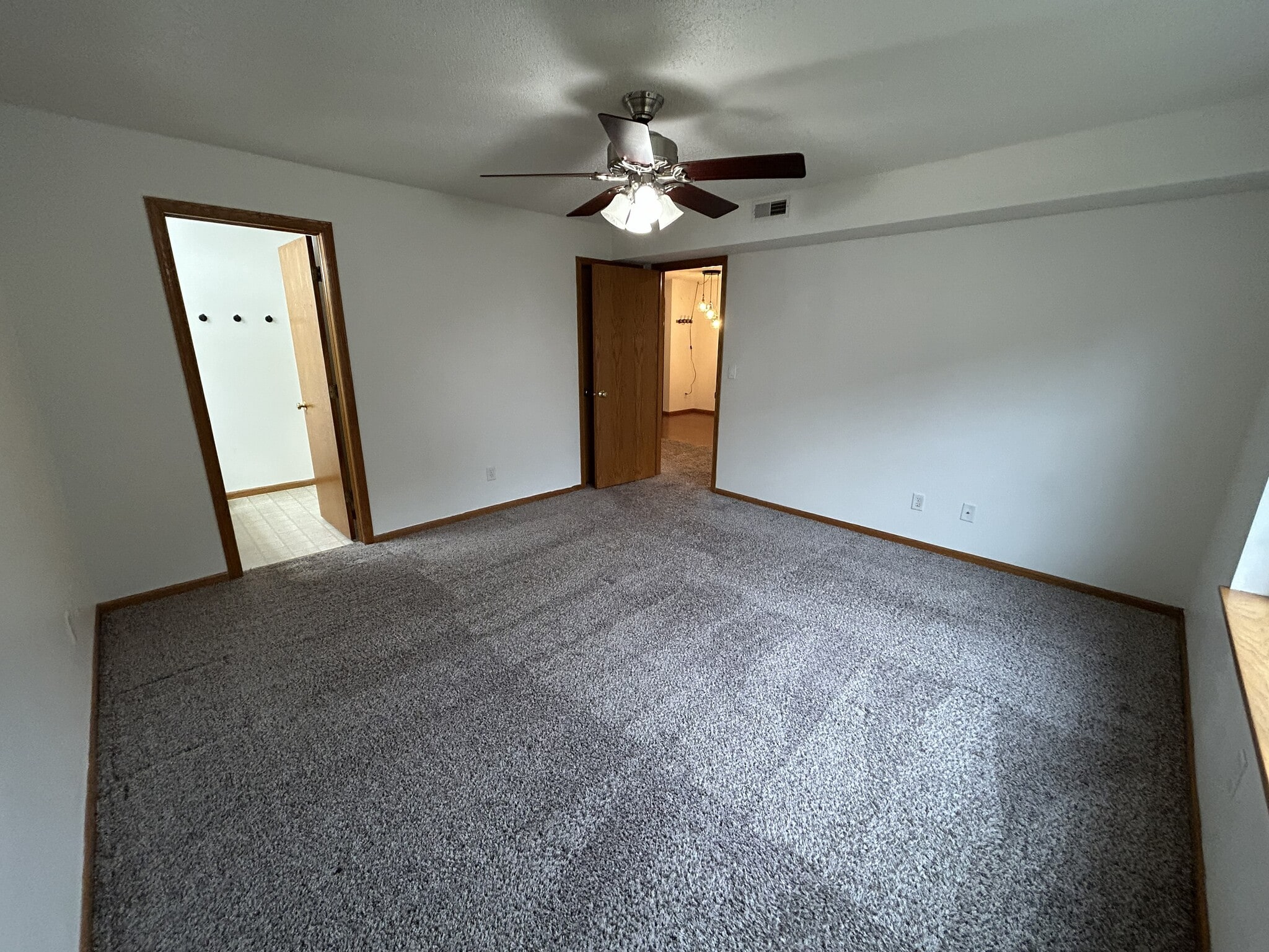 Master Bedroom - 80 Cherry Ct