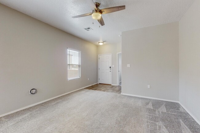 Building Photo - 1930 Camino Rustica SW