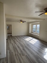 Building Photo - 1710-1712 Obispo Ave