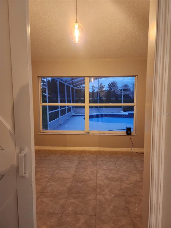 Building Photo - 2883 Picadilly Cir