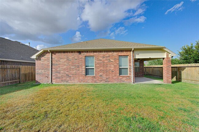 Building Photo - 6710 Trinity Trail Ln