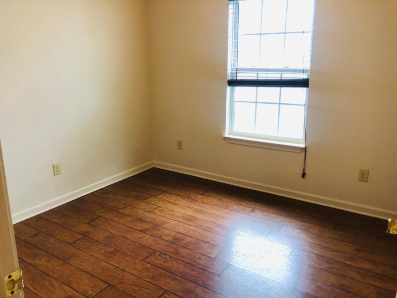 Building Photo - 3155 N Rocheblave St
