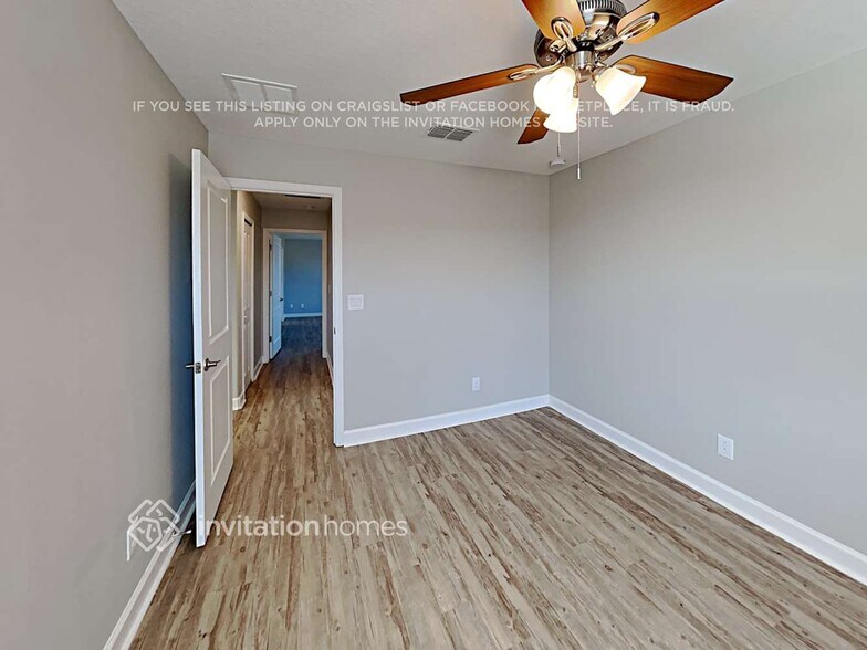 Building Photo - 10914 Great Cormorant Dr