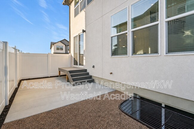 Building Photo - 6760 S 300 E