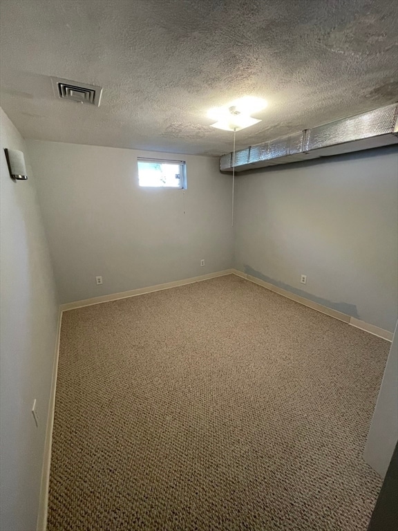 Building Photo - 18 Charles St