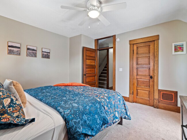 Building Photo - 679 Washington St