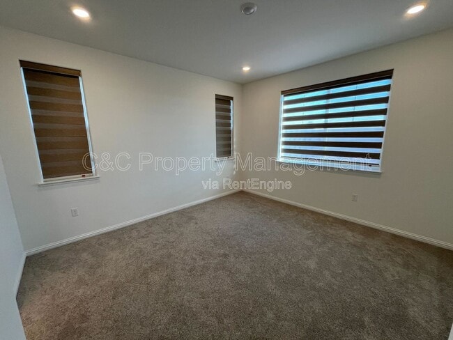 Building Photo - 3102 Barnowl Wy