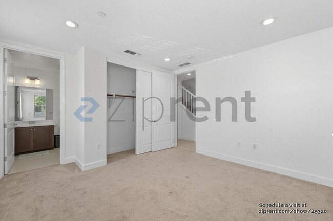 Building Photo - 34856 Awning Ter