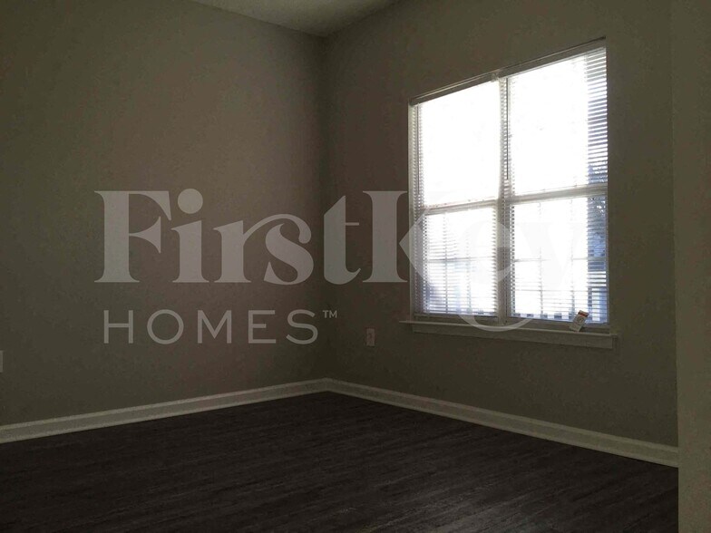 Building Photo - 5818 Andrew Ward Ave