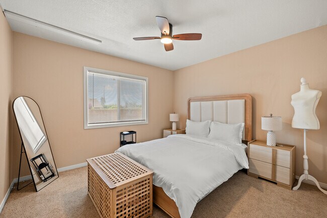 Building Photo - Chic Family house in West Covina