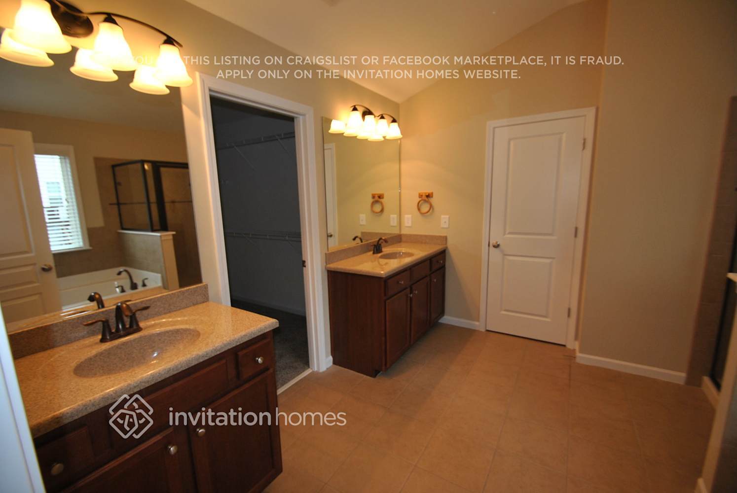 Building Photo - 3646 Bridge Walk Dr