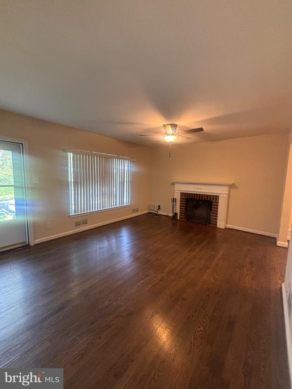 Building Photo - 11203 Dodson Ln