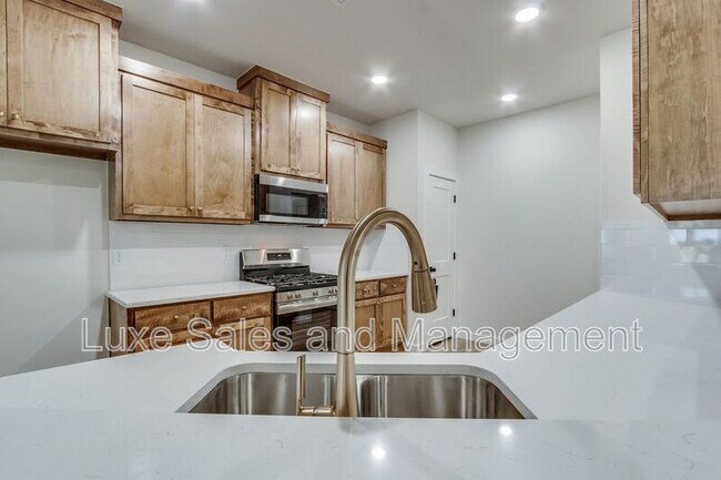 Building Photo - 8301 NW 163rd Ter