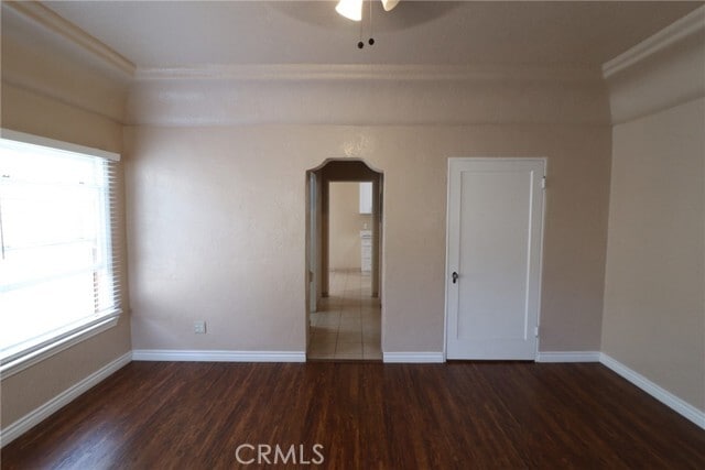 Building Photo - 925 N Lacy St