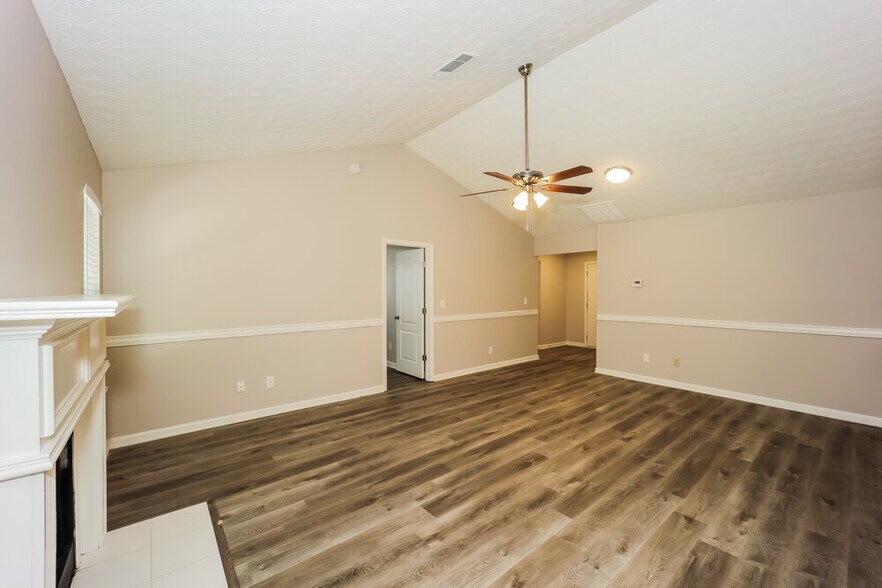 Building Photo - 7785 Hana Ct