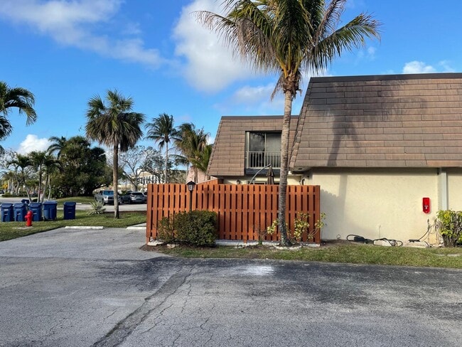 Building Photo - 326 Jupiter Lakes Blvd