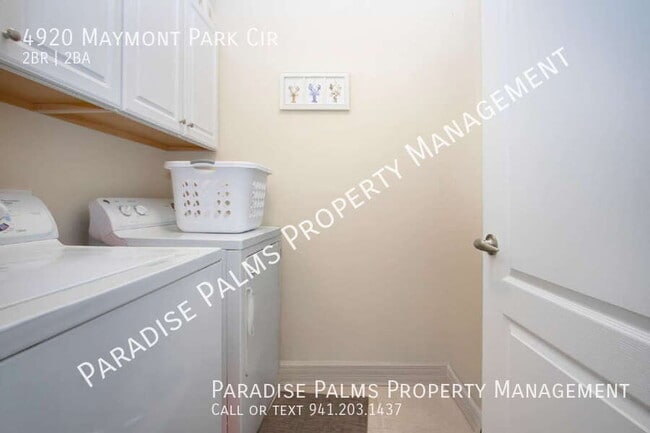 Building Photo - 4920 Maymont Park Cir