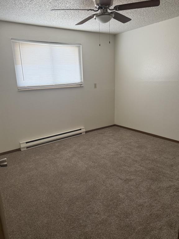 Building Photo - 1804 Lily Pl