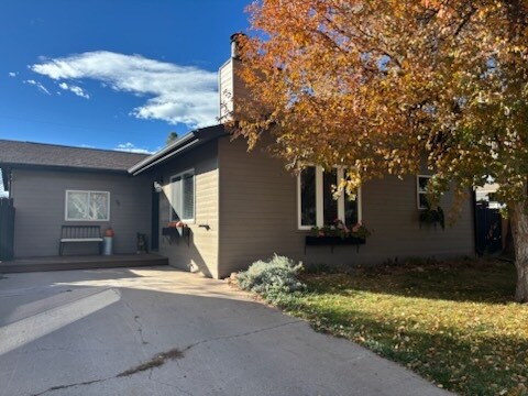 Building Photo - 79 Navajo