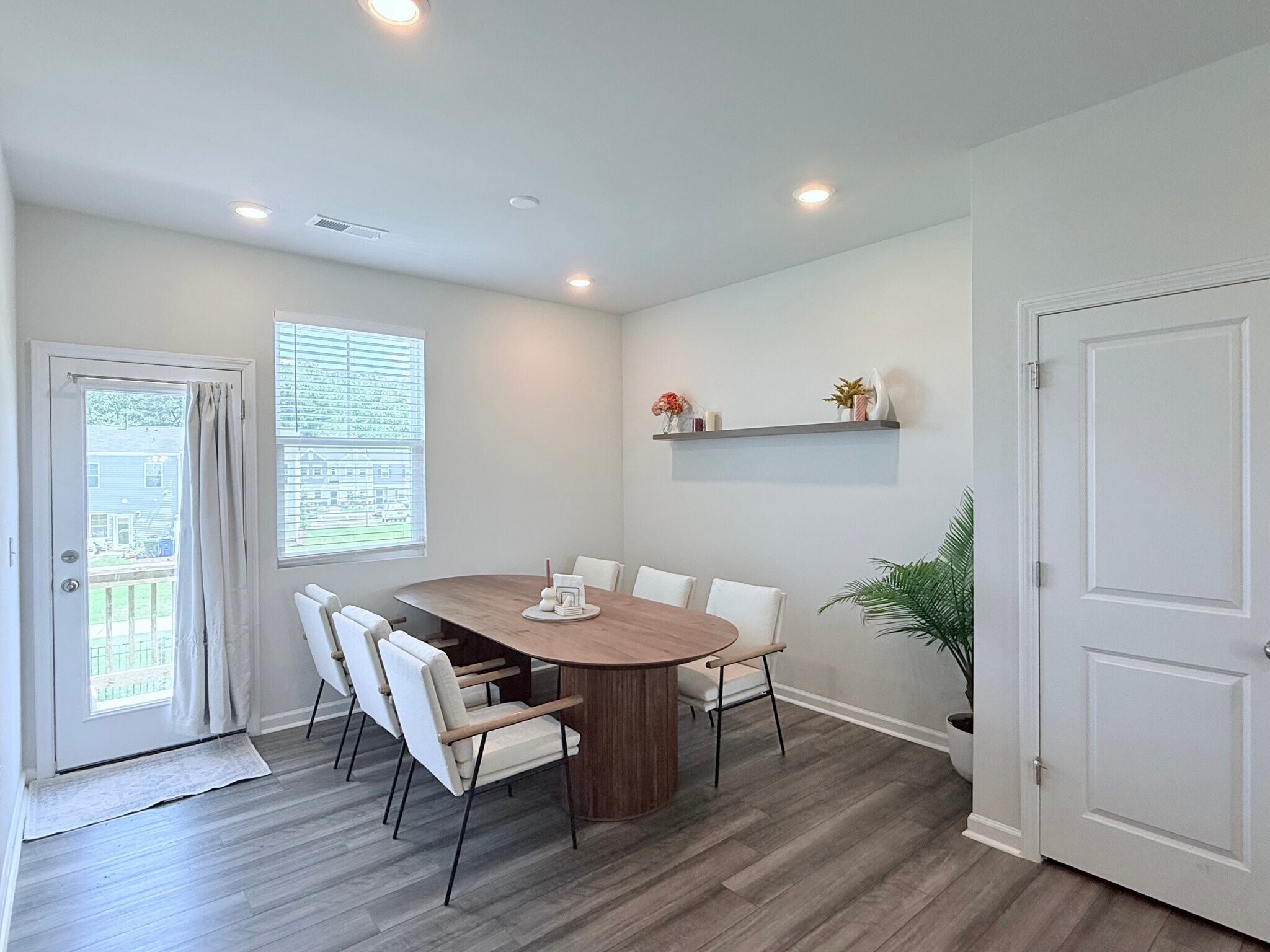 Building Photo - 2431 Chert Ln