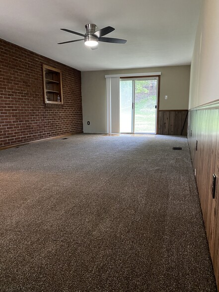 Living room - 150 Gilmore Dr