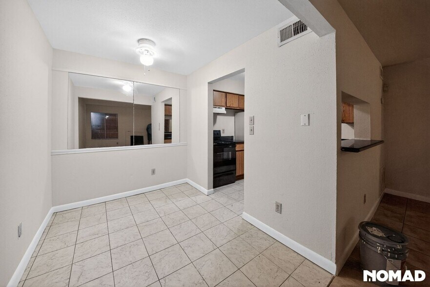 Building Photo - 12502 Ashford Meadow Dr
