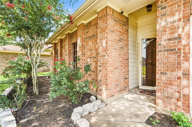 Building Photo - 13515 Gospel Way
