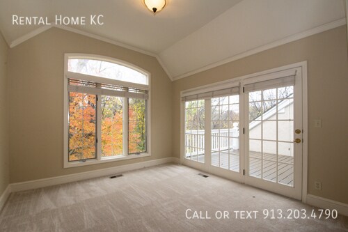 Building Photo - 11956 Farley-