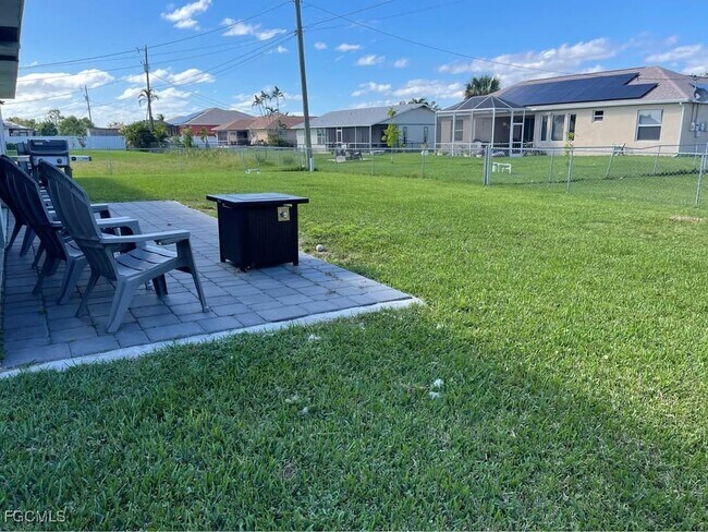 Building Photo - 1229 SW 29th Terrace