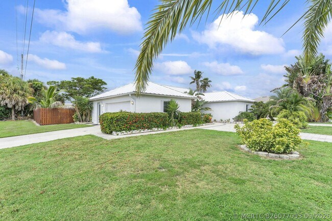 Building Photo - 1577 Thumb Point Dr
