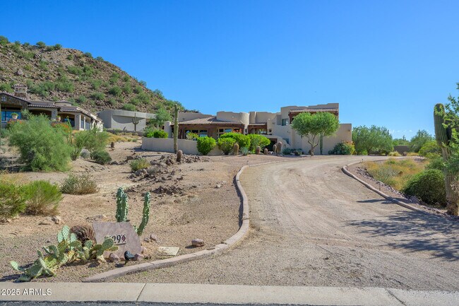 Building Photo - 8540 E McDowell Rd
