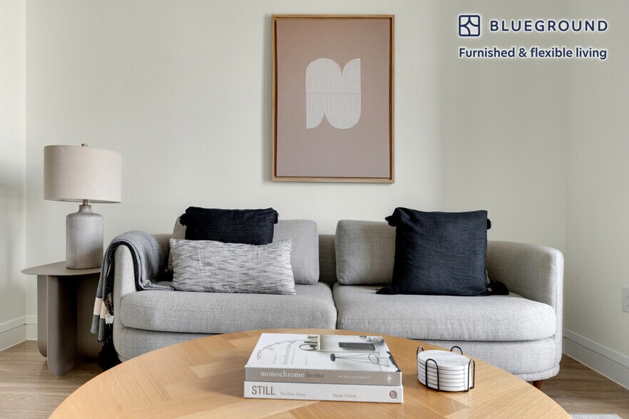 Building Photo - 3403 Harmon Ave