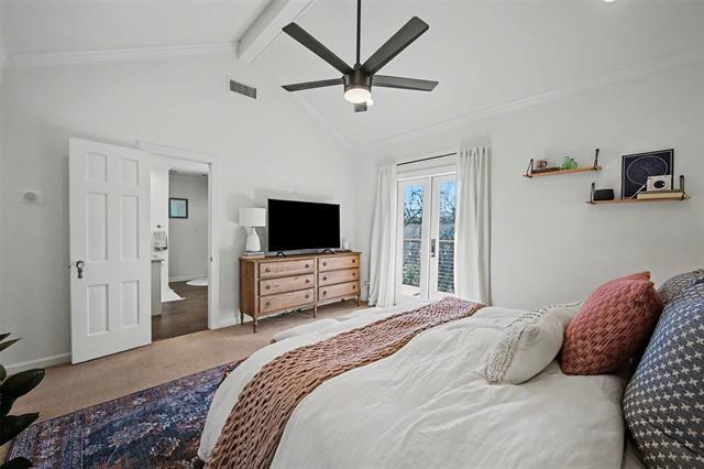 Building Photo - 2100 Daisy Ln