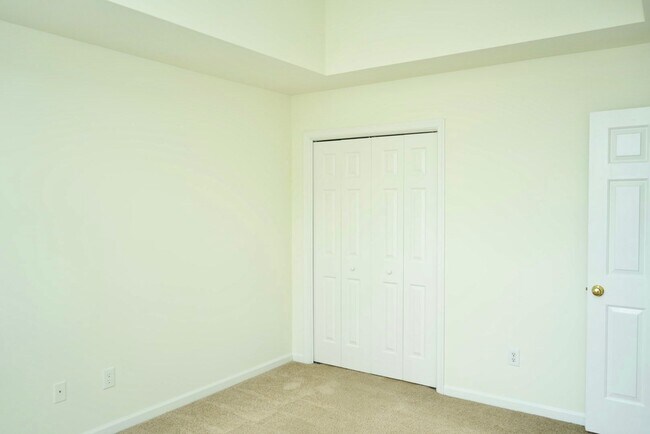 Building Photo - 1119 Somer Chase Ct