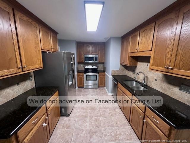 Building Photo - 2820 Franzia Dr