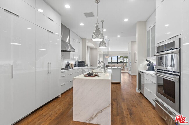 Building Photo - 22065 Pacific Coast Hwy