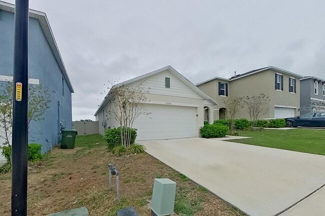 Building Photo - 32036 Katelin Cir