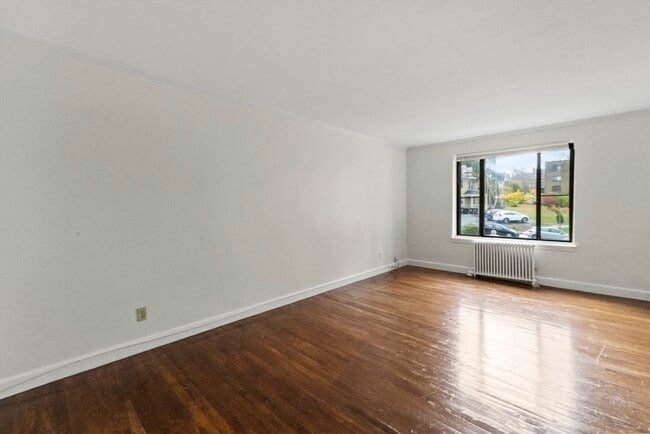 Building Photo - 38-40 Cedar St