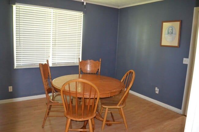 Building Photo - 138 Cypress Cir