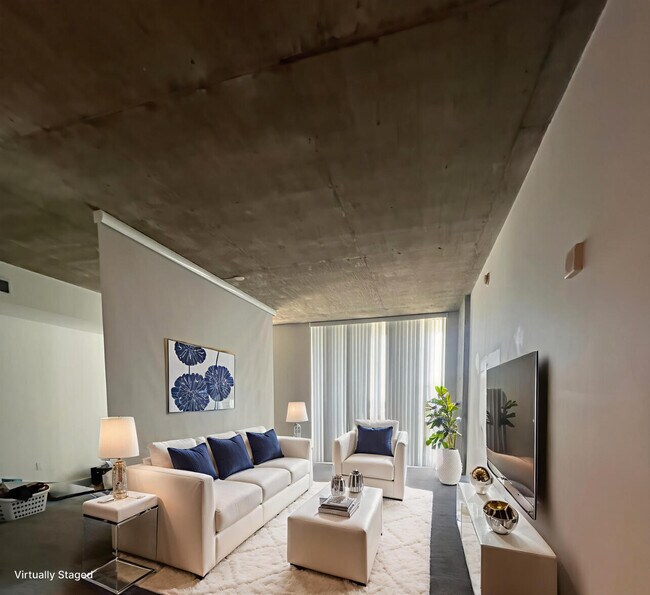 Building Photo - 300 S Australian Ave