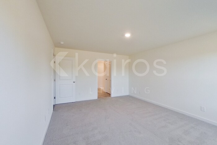 Building Photo - 3918 NE Billie Ln