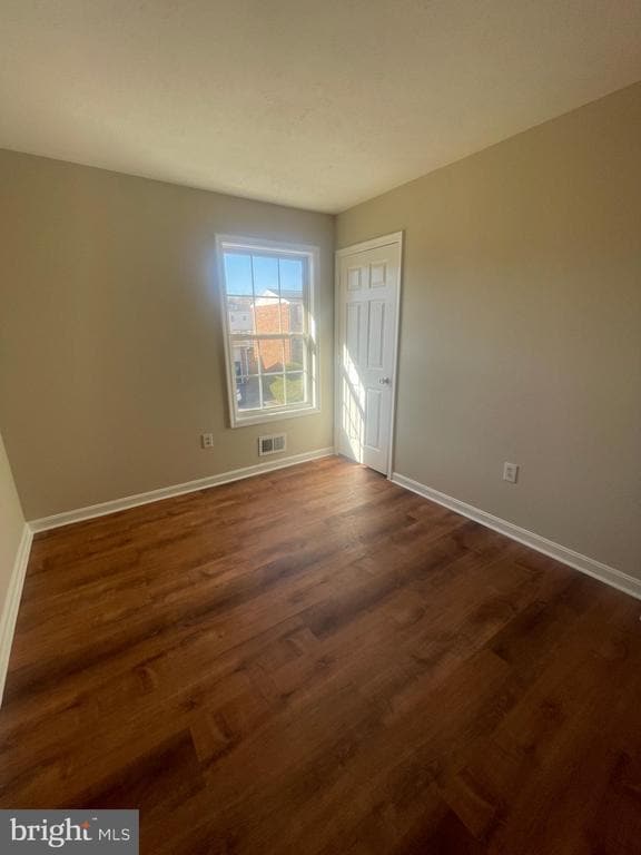 Building Photo - 12118 Birchview Dr